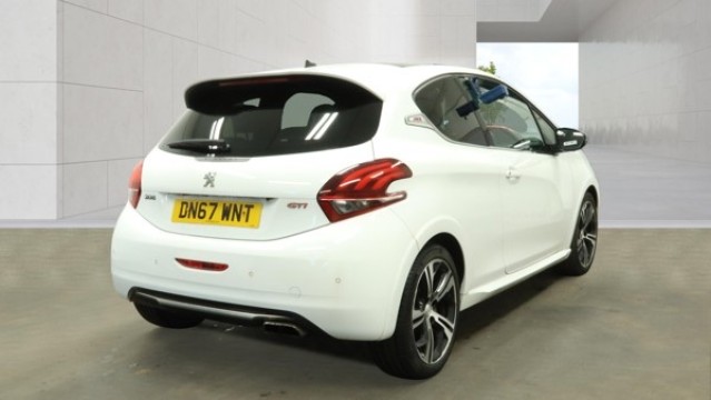 2017 Peugeot 208 1.6 THP GTi Prestige White 3dr 1 KEEPER+SATNAV+8 STAMPS+PANROOF, exterior view 4