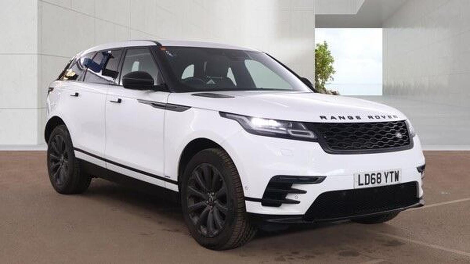2018 Land Rover RANGE ROVER VELAR 2.0 D180 R-Dynamic SE Auto 4WD Euro 6 (s/s) 5dr for sale, exterior front view