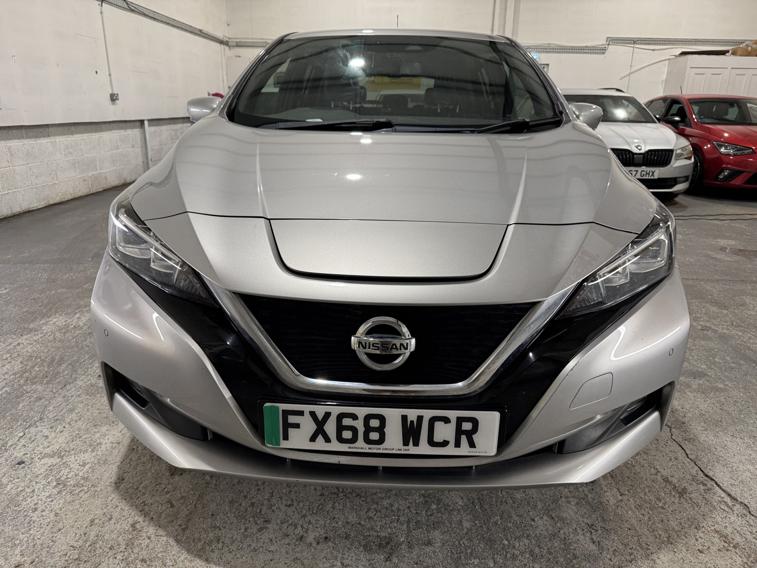 2018 Nissan LEAF 40kWh Tekna, exterior view 2