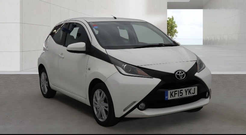 2015 Toyota AYGO 1.0 VVT-i x-pression for sale, exterior front view