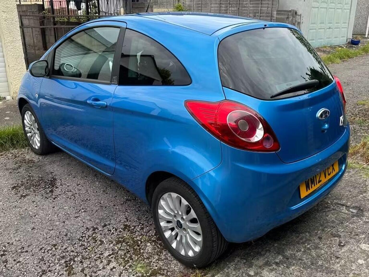 2012 Ford KA 1.2 Zetec Euro 5 (s/s) 3dr, exterior view 3