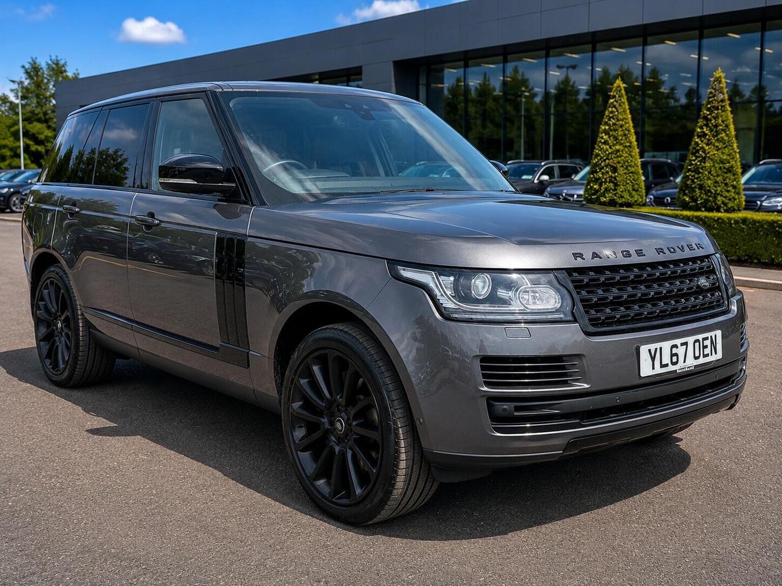 2017 Land Rover RANGE ROVER 3.0 TD V6 Vogue SE Auto 4WD Euro 6 (s/s) 5dr, exterior view 3