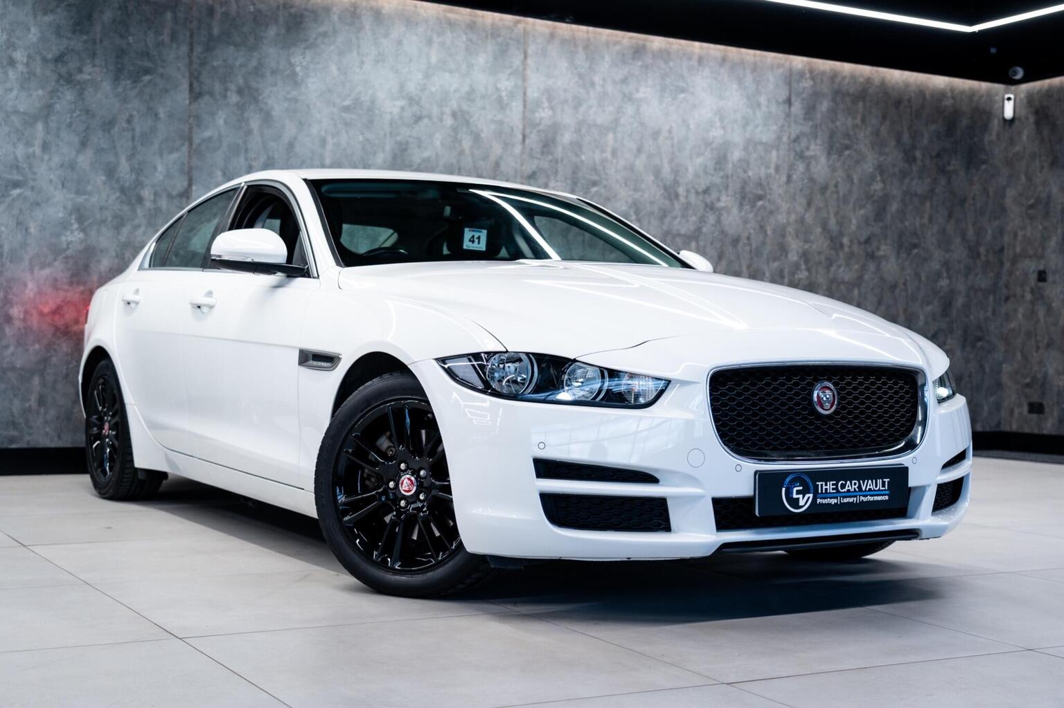 2017 Jaguar XE 2.0d Prestige Auto Euro 6 (s/s) 4dr for sale, exterior front view