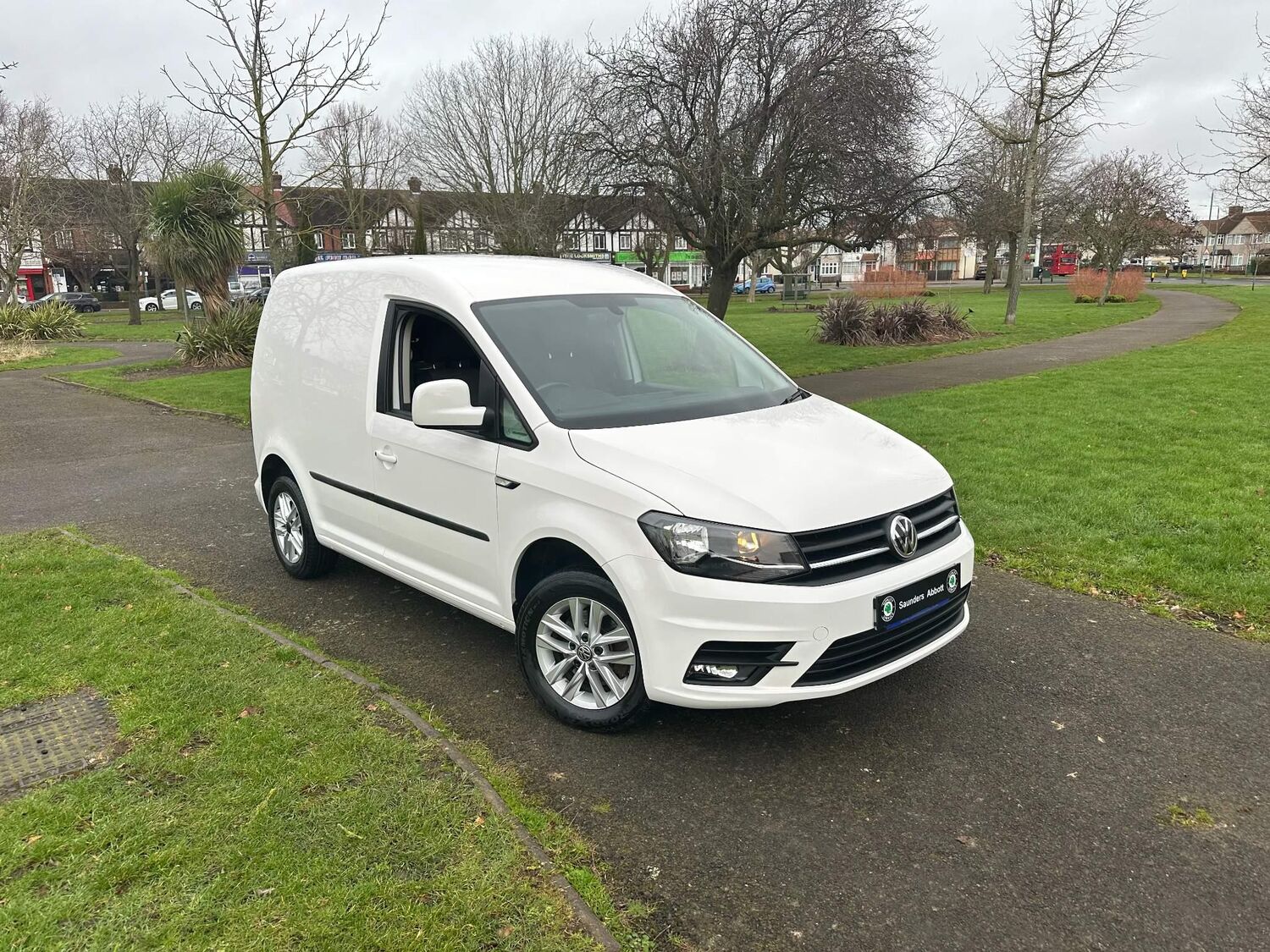 2018 VOLKSWAGEN CADDY 2.0 TDI C20 BlueMotion Tech Highline SWB Euro 6 (s/s) 5dr