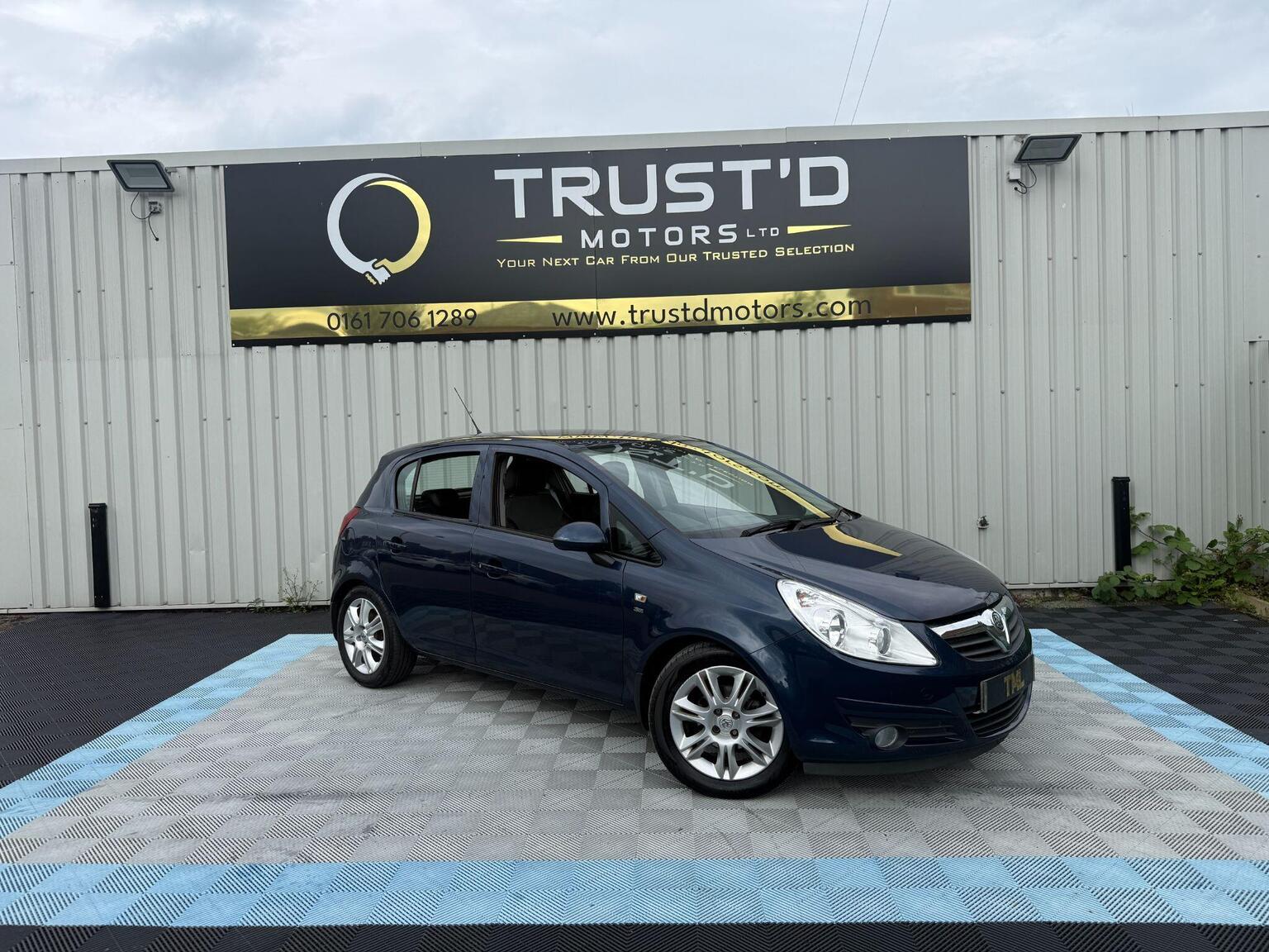 2010 Vauxhall CORSA 1.4i 16v SE 5dr (a/c) for sale, exterior front view