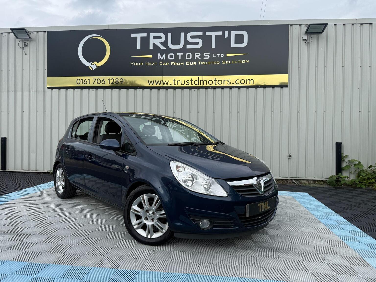 2010 Vauxhall CORSA 1.4i 16v SE 5dr (a/c), exterior view 3