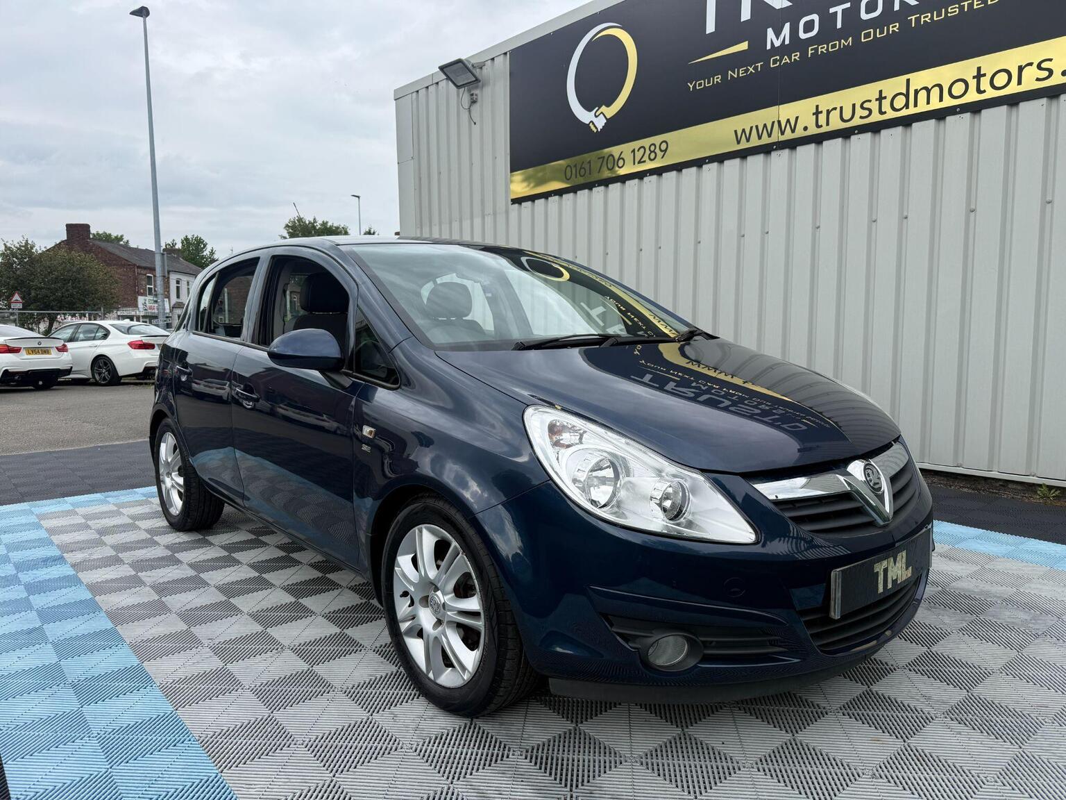 2010 Vauxhall CORSA 1.4i 16v SE 5dr (a/c), exterior view 4