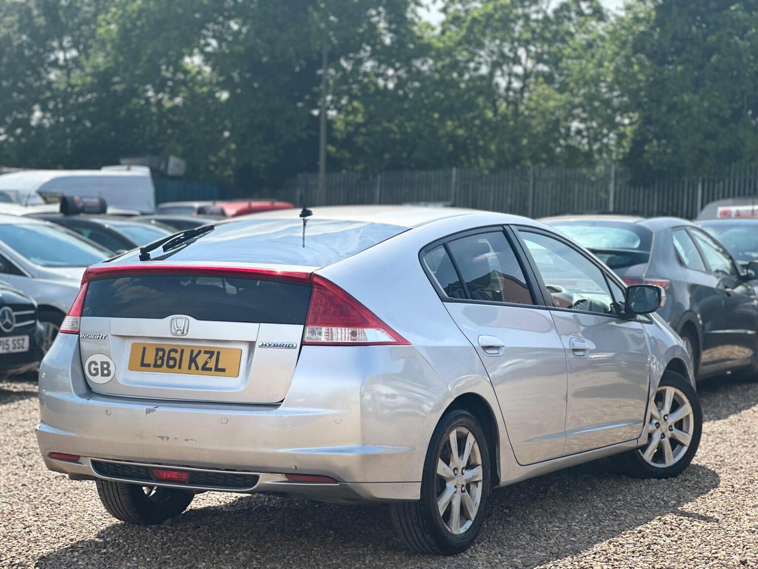 2012 Honda INSIGHT 1.3h IMA ES CVT Euro 5 5dr, exterior view 2