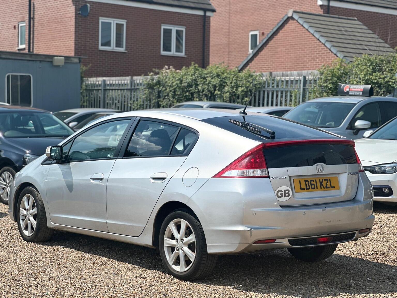2012 Honda INSIGHT 1.3h IMA ES CVT Euro 5 5dr, exterior view 4