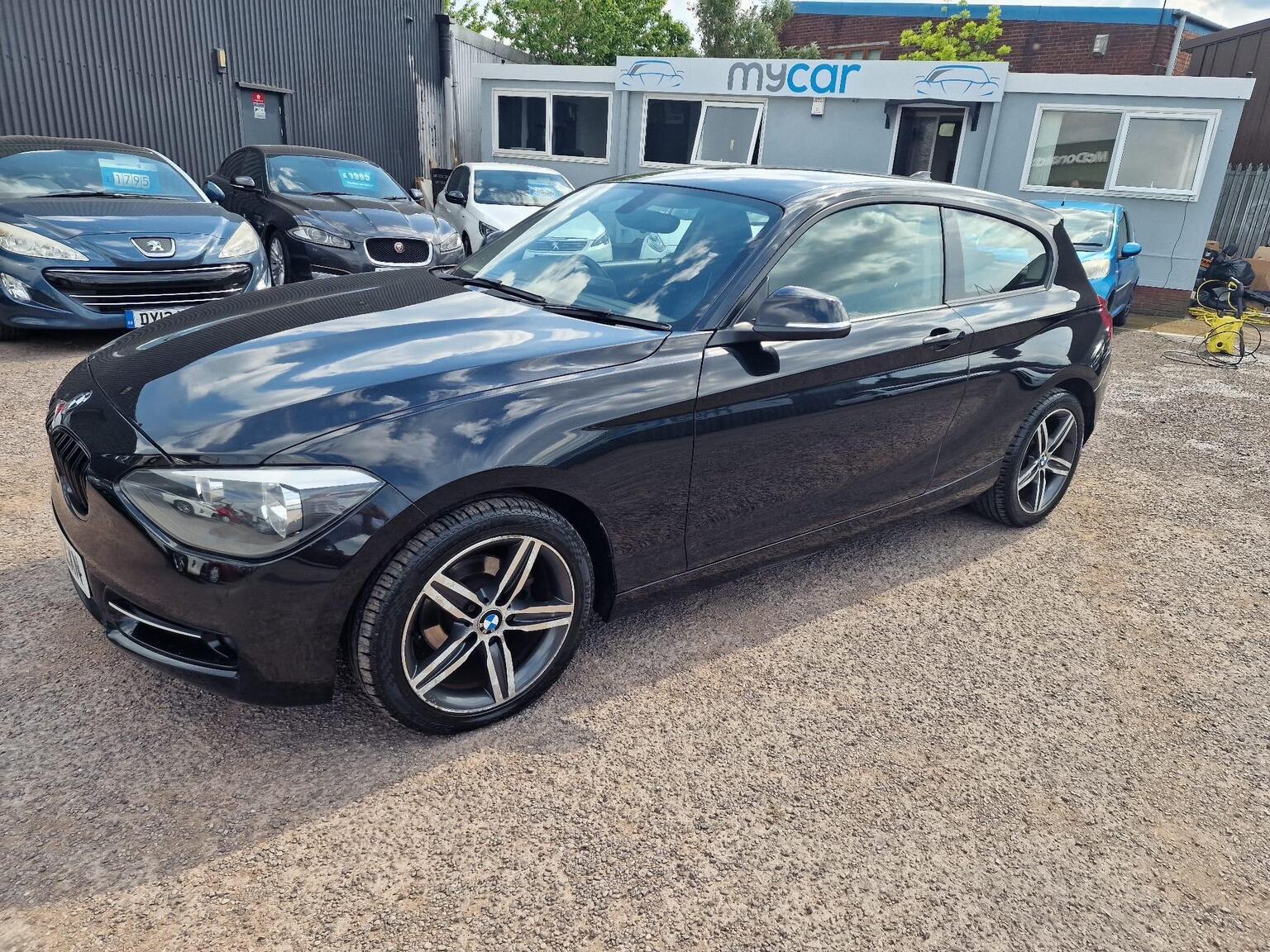 2012 BMW 1 SERIES 1.6 116i Sport Euro 5 (s/s) 3dr, exterior view 3