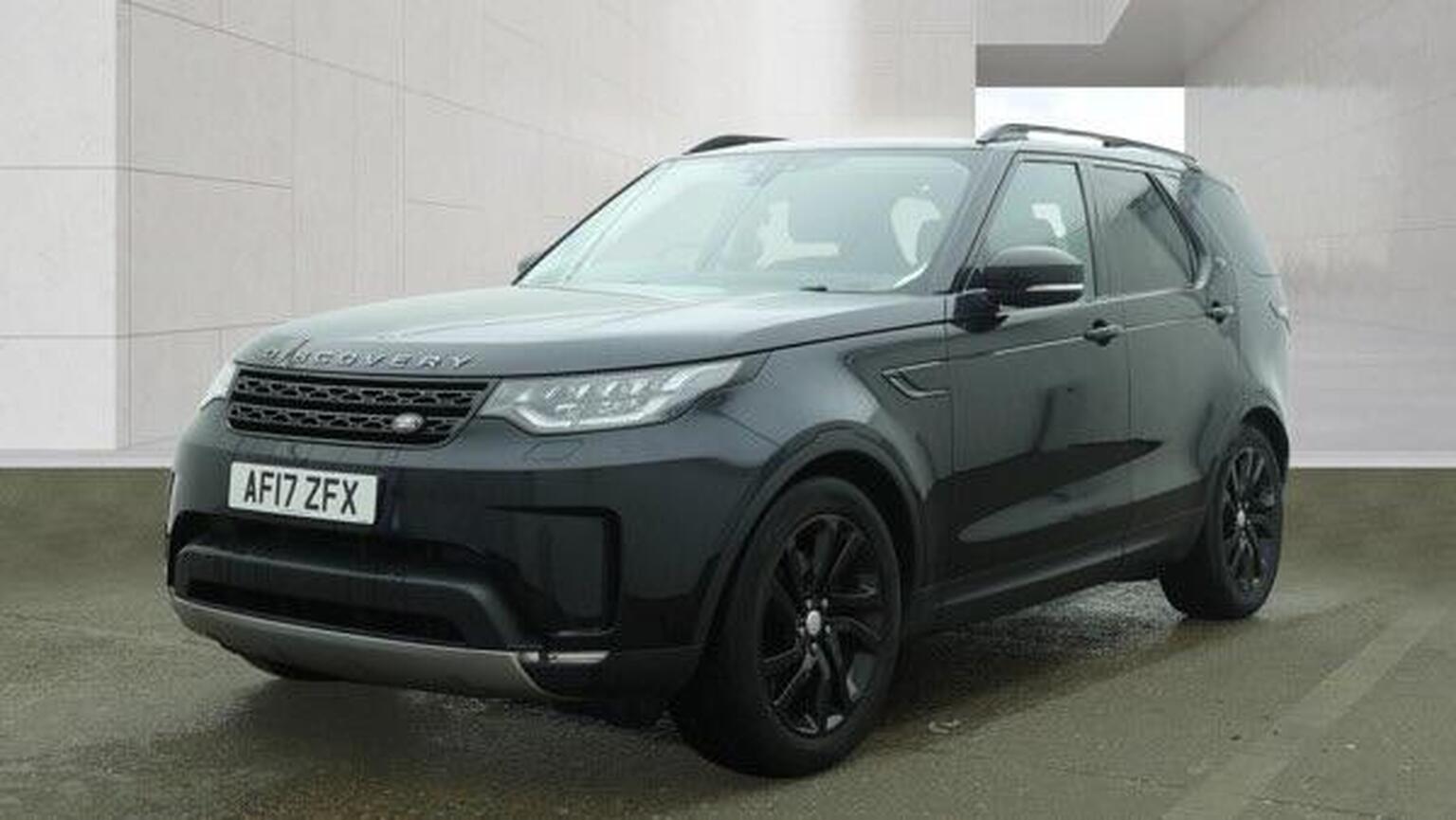 2017 Land Rover DISCOVERY 2.0 SD4 HSE Auto 4WD Euro 6 (s/s) 5dr, exterior view 2