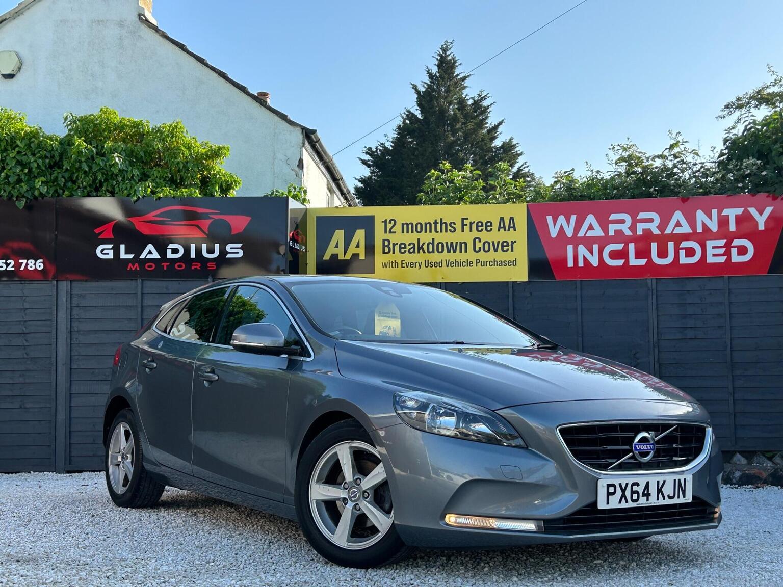 2014 Volvo V40 1.6 D2 SE Euro 5 (s/s) 5dr for sale, exterior front view