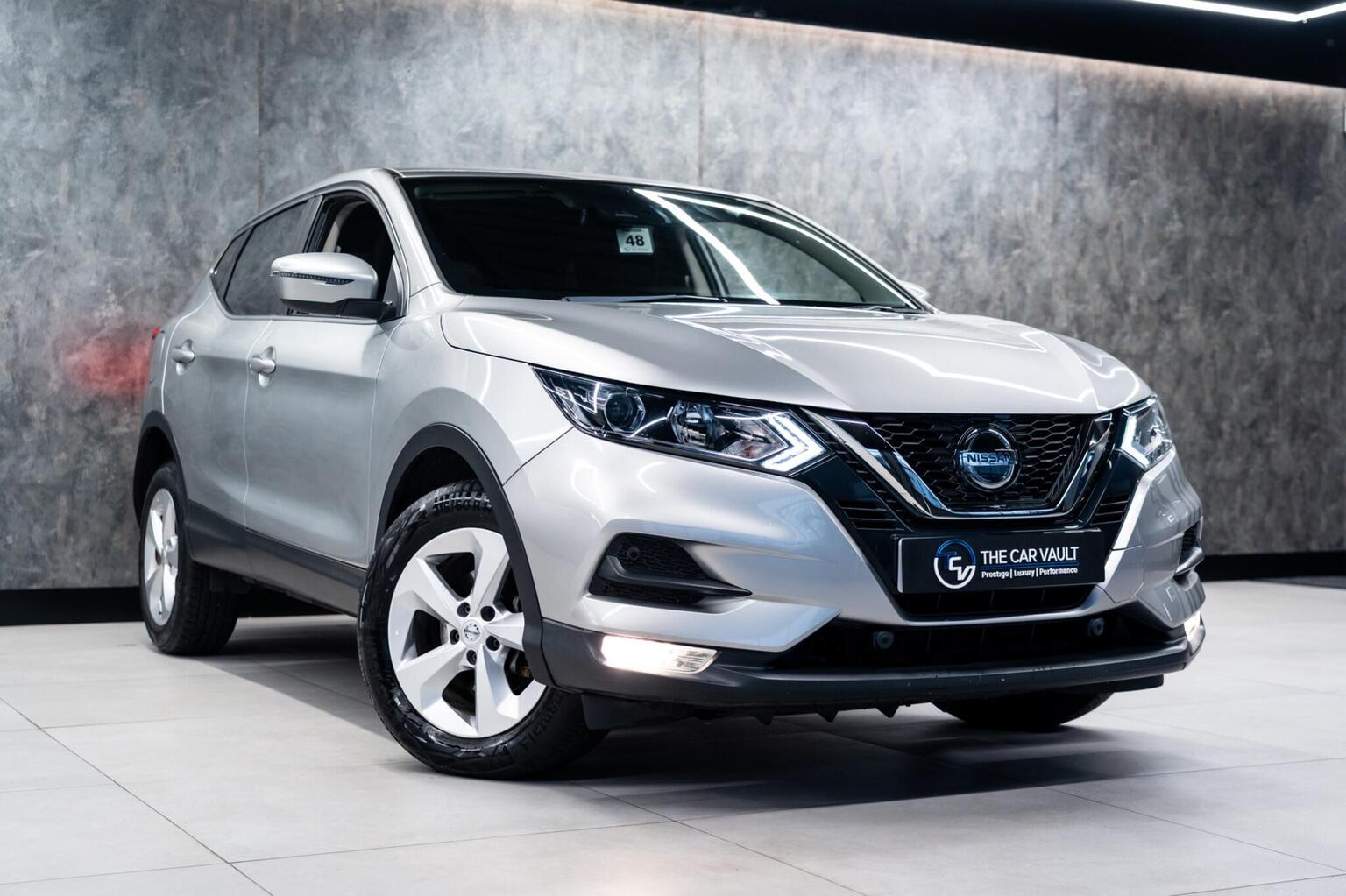 2018 Nissan QASHQAI 1.5 dCi Acenta Premium Euro 6 (s/s) 5dr for sale, exterior front view