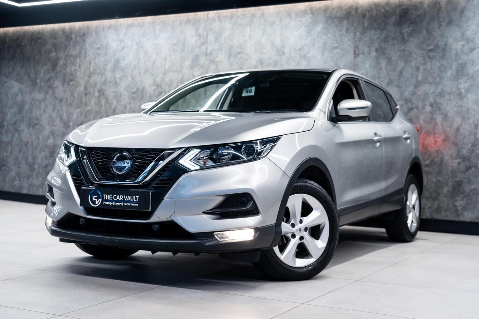 2018 Nissan QASHQAI 1.5 dCi Acenta Premium Euro 6 (s/s) 5dr, exterior view 4