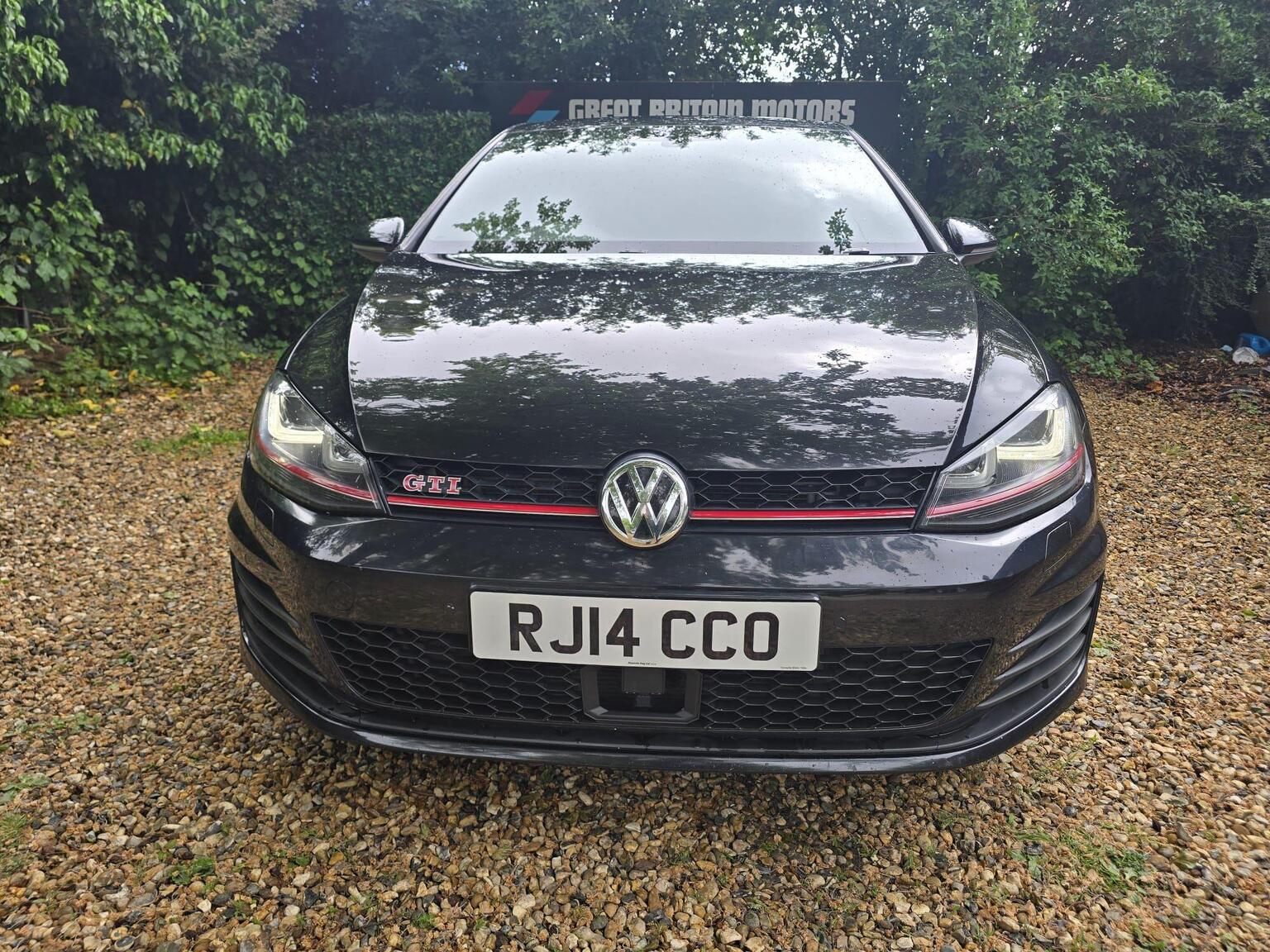 2014 Volkswagen GOLF 2.0 TSI BlueMotion Tech GTI Performance DSG Euro 6 (s/s) 5dr, exterior view 3