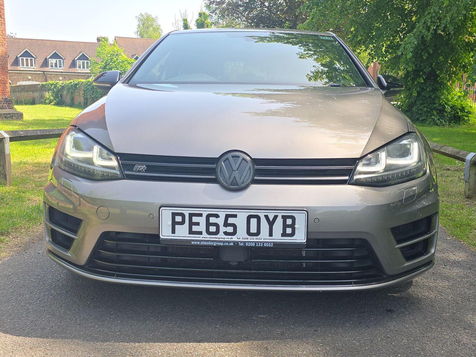 2015 Volkswagen GOLF 2.0 TSI BlueMotion Tech R DSG 4Motion Euro 6 (s/s) 5dr, exterior view 2