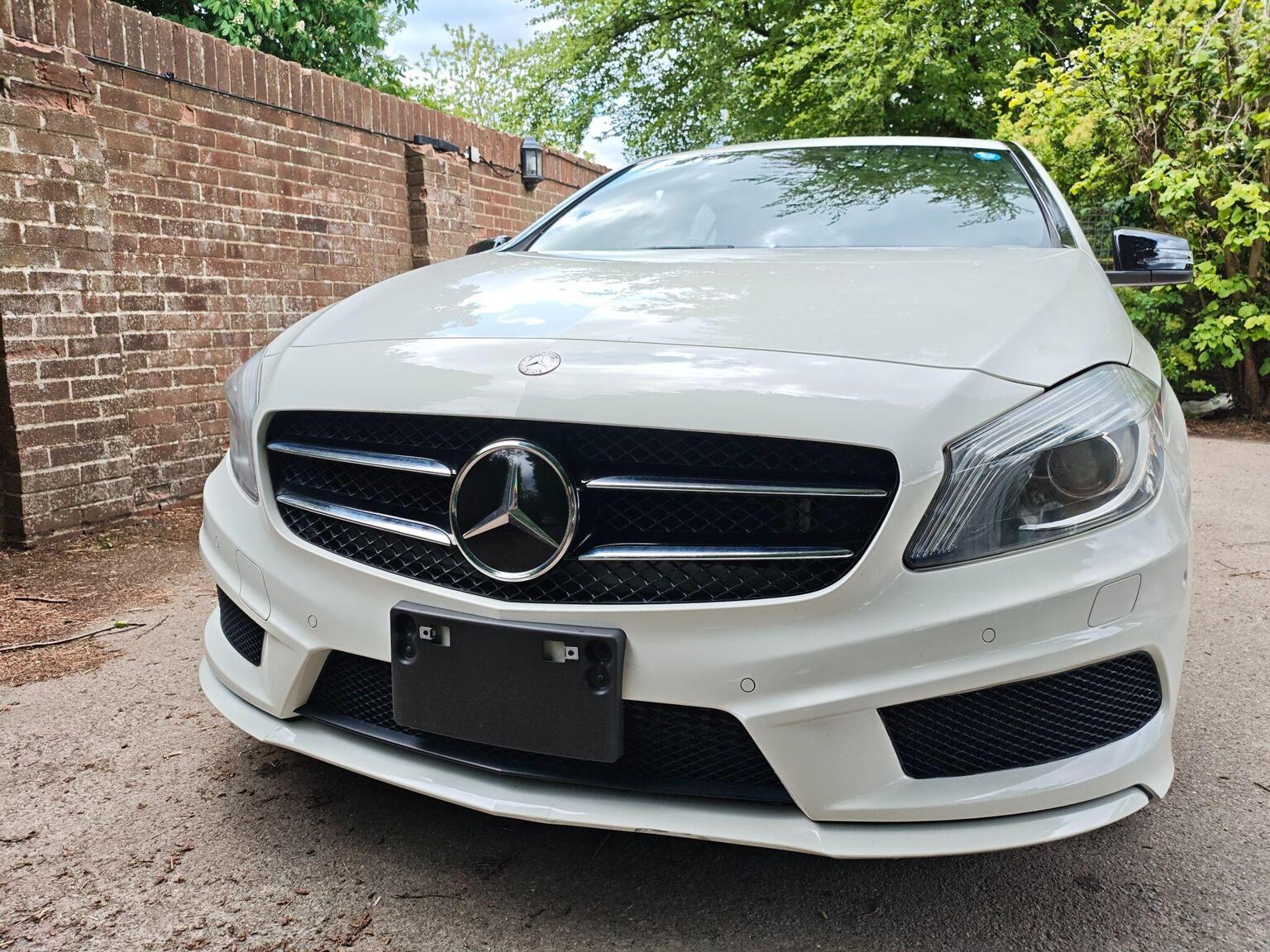 2013 Mercedes-Benz A CLASS 1.6 A200 AMG Sport 7G-DCT Euro 6 (s/s) 5dr, exterior view 2