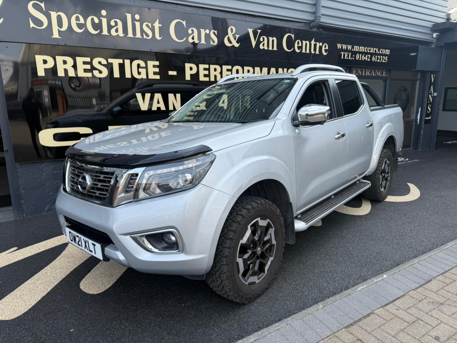 2021 Nissan NAVARA 2.3 dCi Tekna for sale, exterior front view