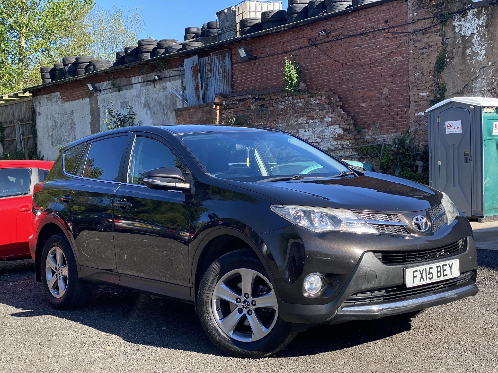 2015 Toyota RAV4 2.0 D-4D Business Edition 2WD Euro 5 (s/s) 5dr for sale, exterior front view