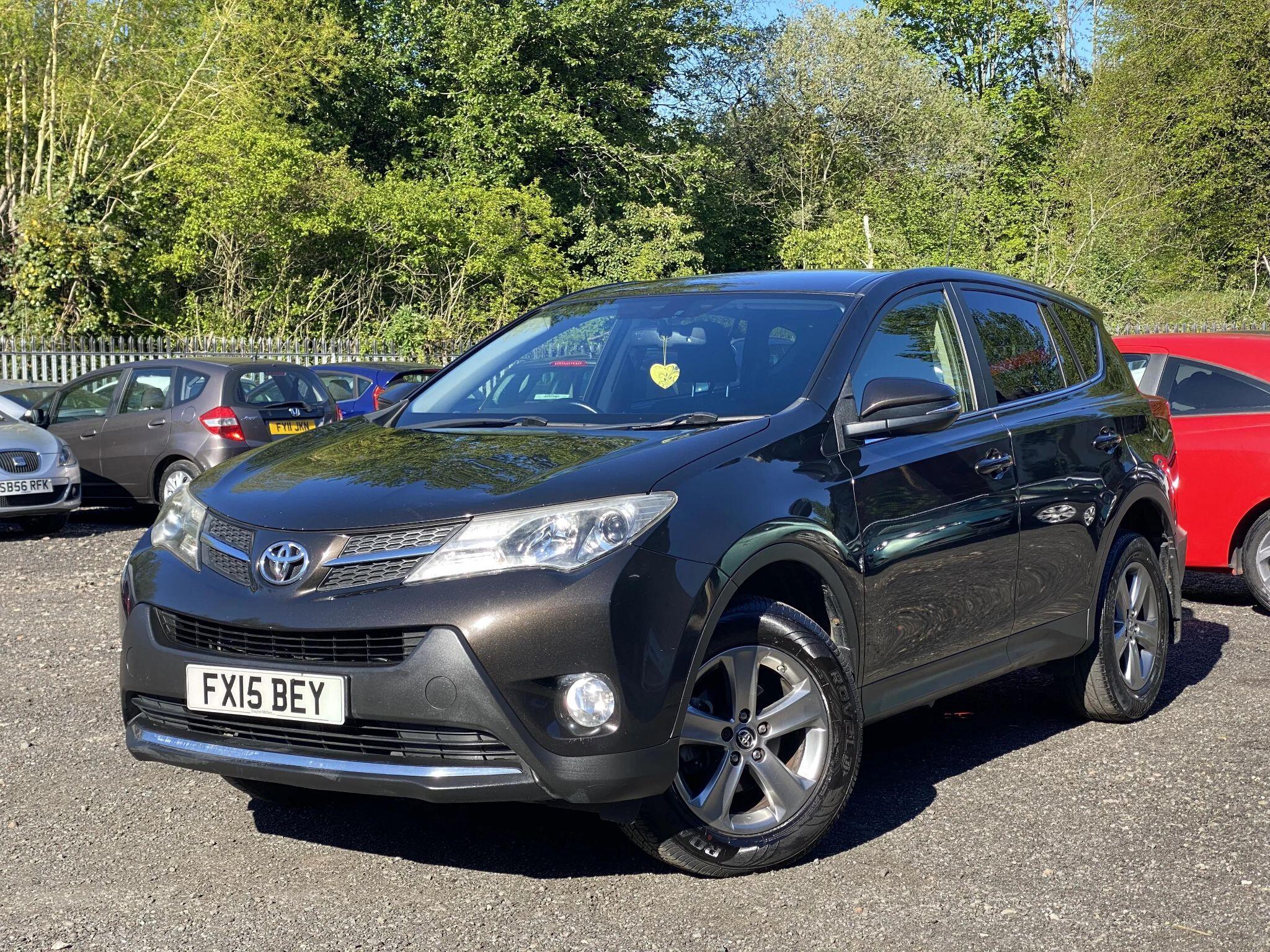 2015 Toyota RAV4 2.0 D-4D Business Edition 2WD Euro 5 (s/s) 5dr, exterior view 2