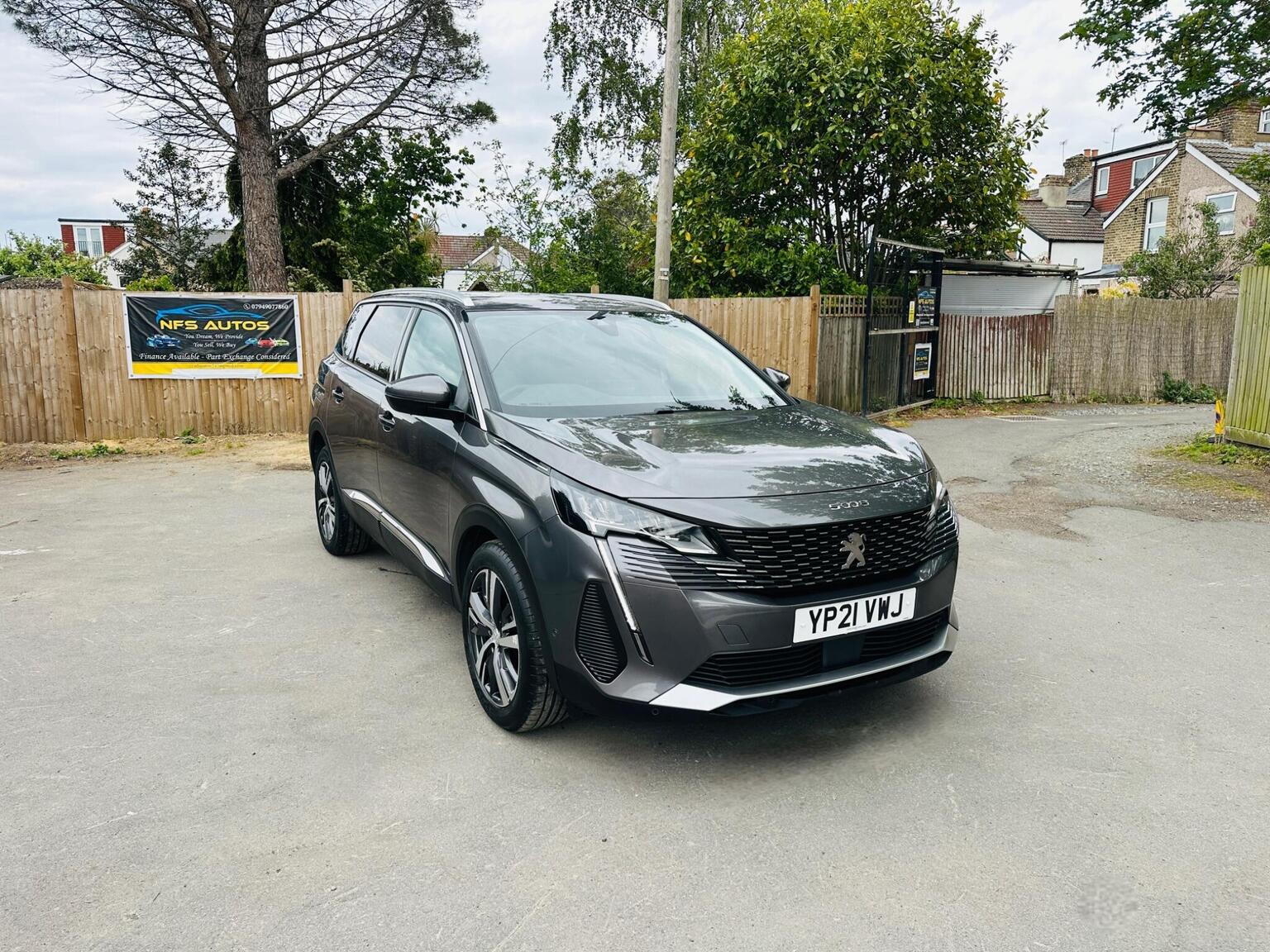 2021 PEUGEOT 5008 1.2 PureTech Allure Premium EAT Euro 6 (s/s) 5dr