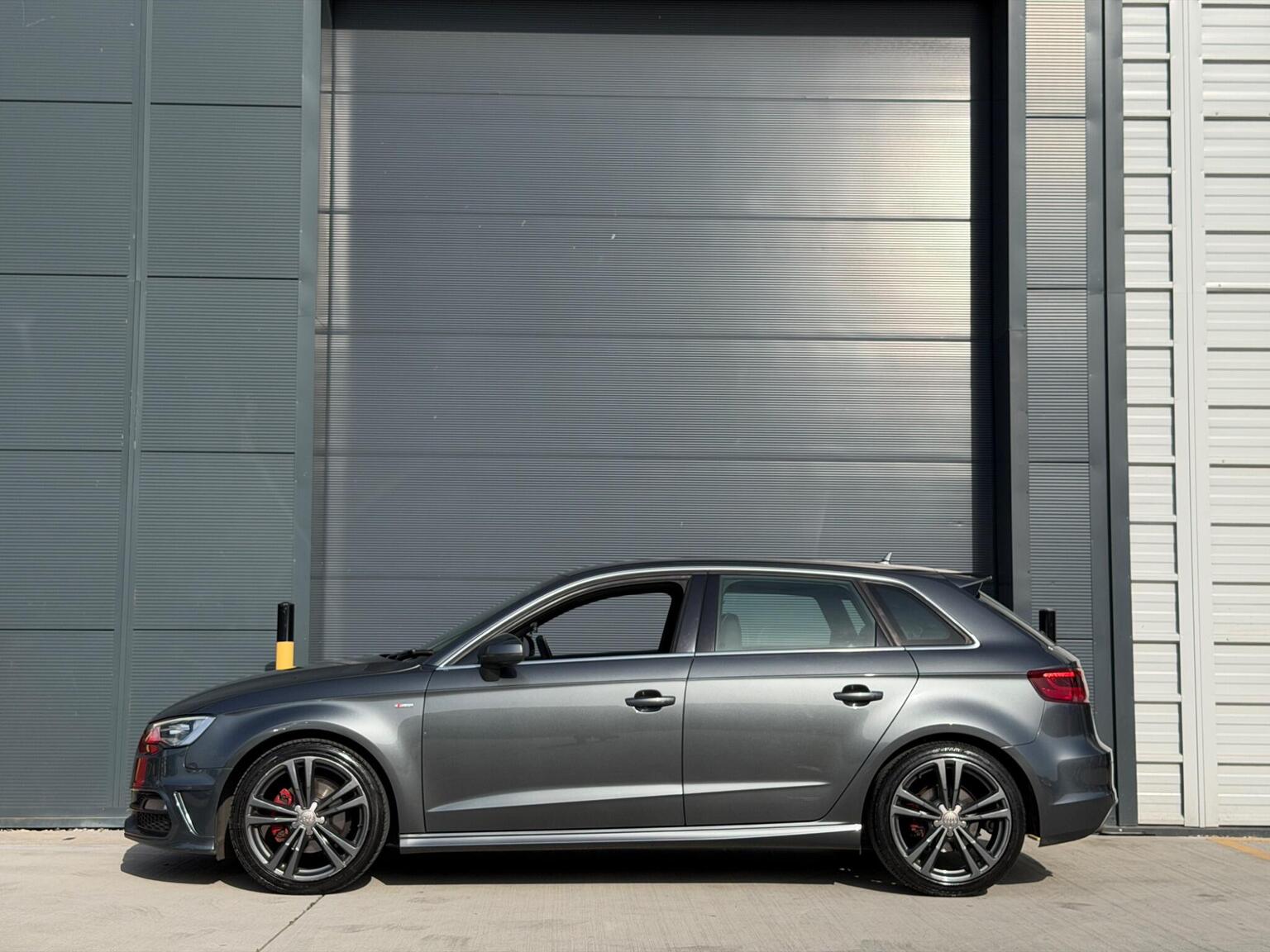 2013 Audi A3 2.0 TDI S line Sportback Euro 5 (s/s) 5dr, exterior view 4