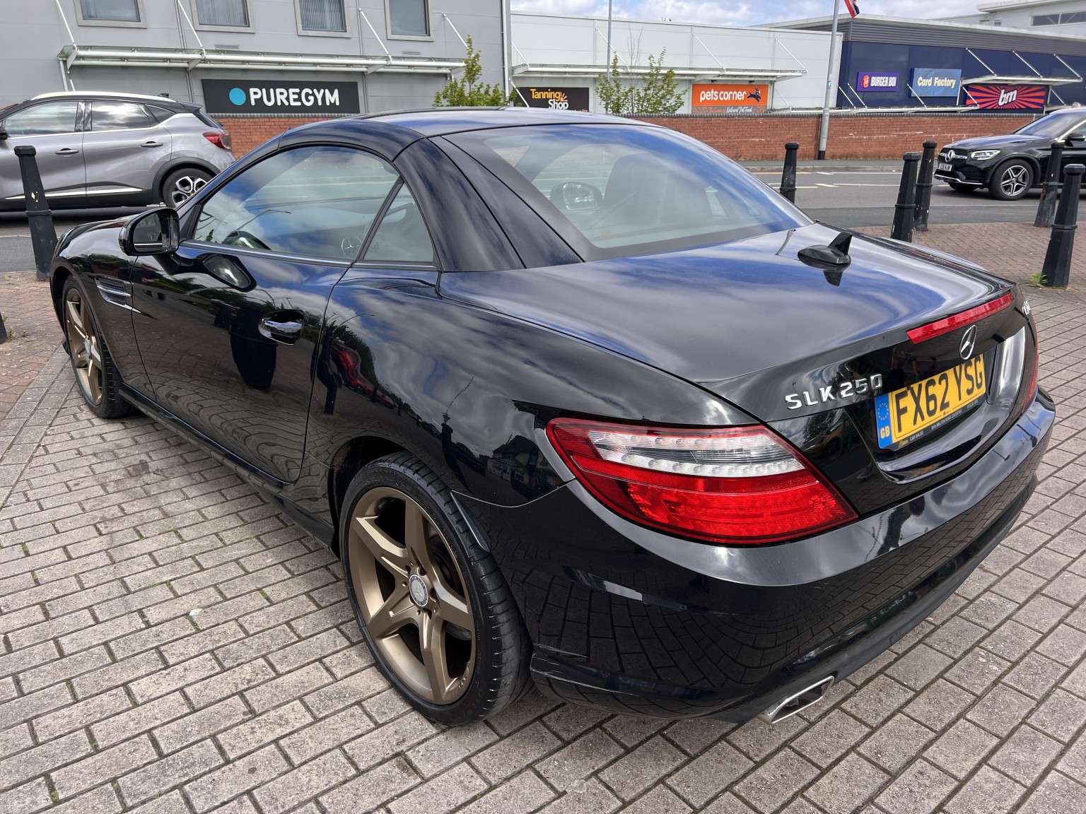 2012 Mercedes-Benz SLK 2.1 SLK250 CDI BlueEfficiency AMG Sport, exterior view 3