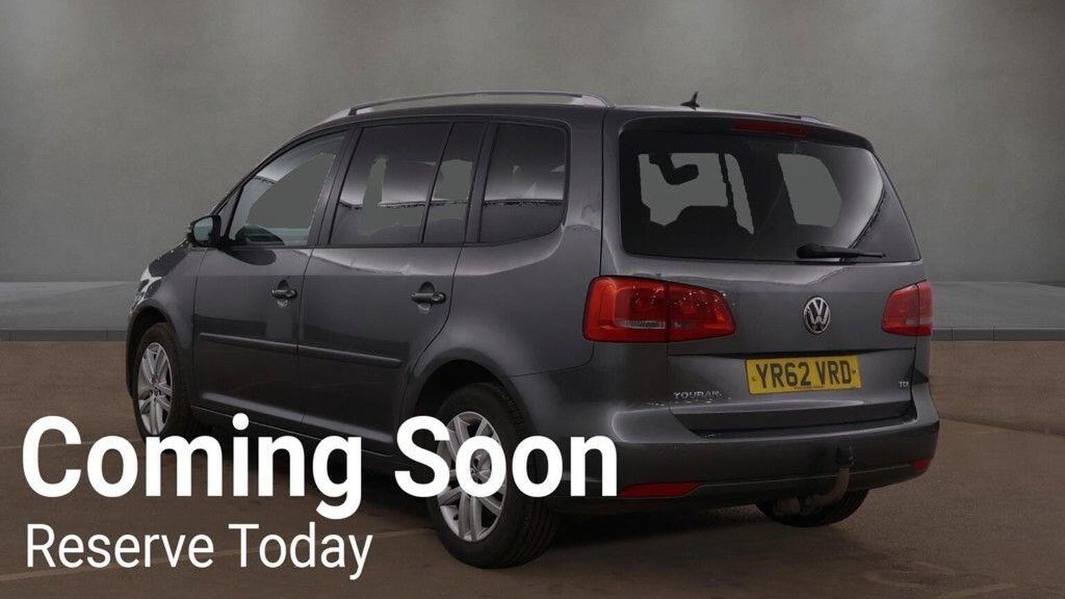 2012 Volkswagen TOURAN 1.6 TDI SE DSG Euro 5 5dr, exterior view 3