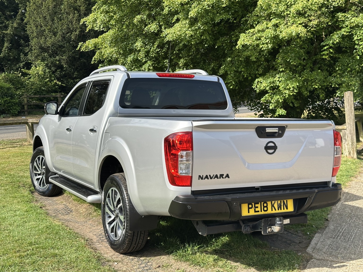 2018 Nissan NAVARA 2.3 dCi Tekna, exterior view 3