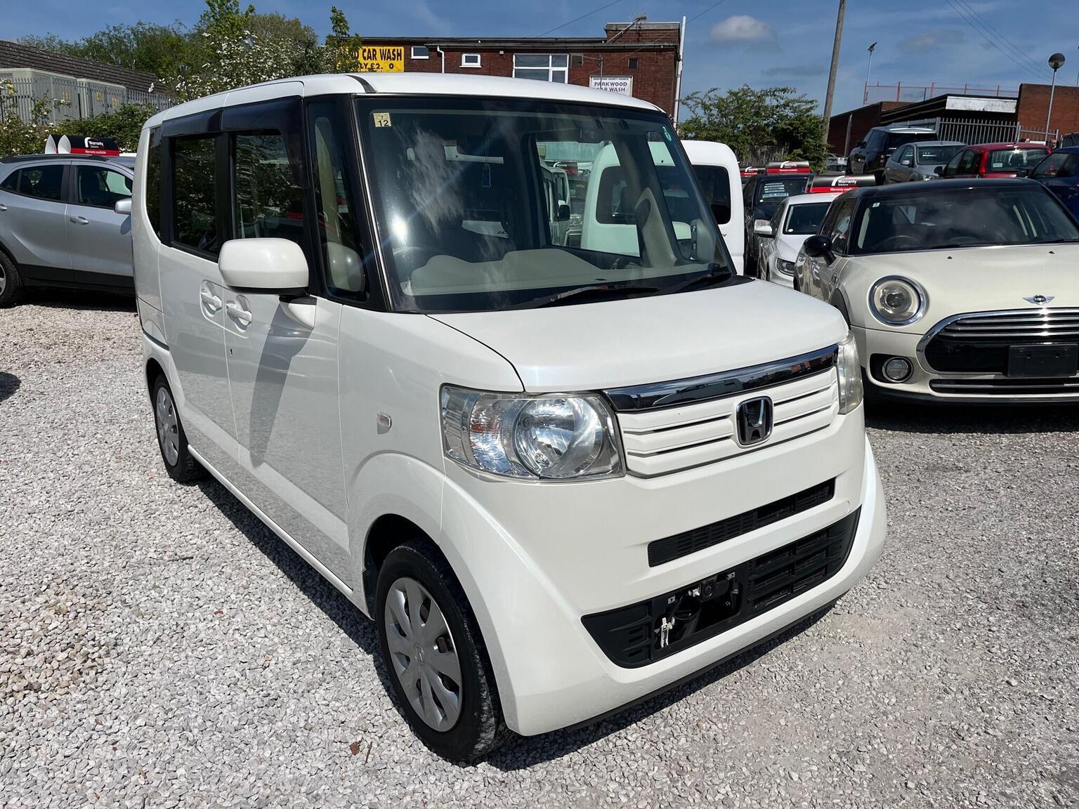 2014 HONDA N-BOX G 0.7l AUTO 5dr