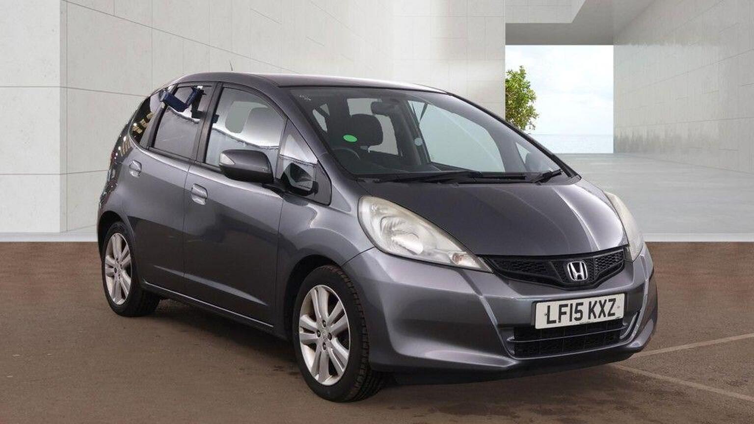 2015 Honda JAZZ 1.4 i-VTEC ES Plus CVT Euro 5 5dr, exterior view 2