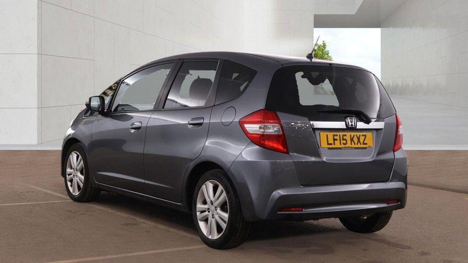 2015 Honda JAZZ 1.4 i-VTEC ES Plus CVT Euro 5 5dr, exterior view 4