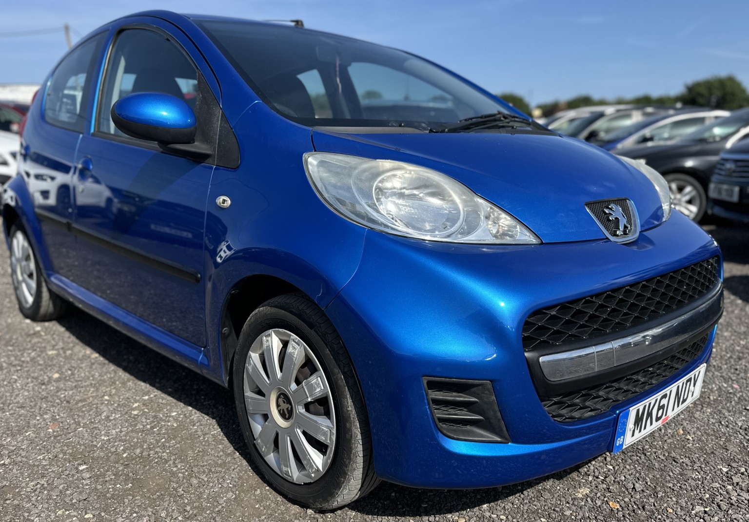 2011 Peugeot 107 1.0 12V Urban for sale, exterior front view