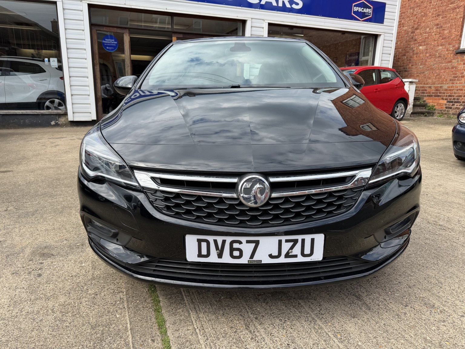 2018 Vauxhall ASTRA 1.4 i Turbo Elite, exterior view 2