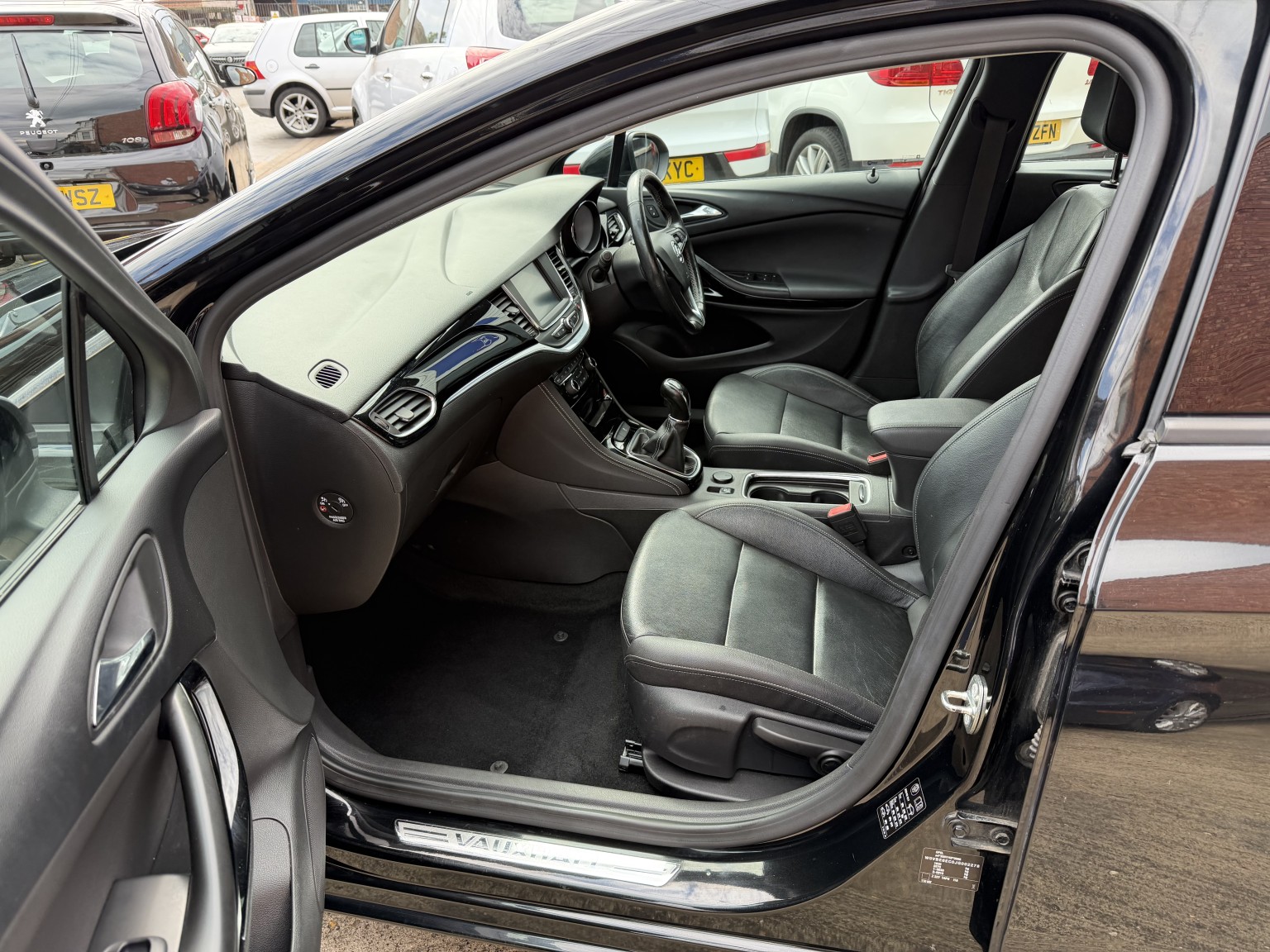 2018 Vauxhall ASTRA 1.4 i Turbo Elite, exterior view 3