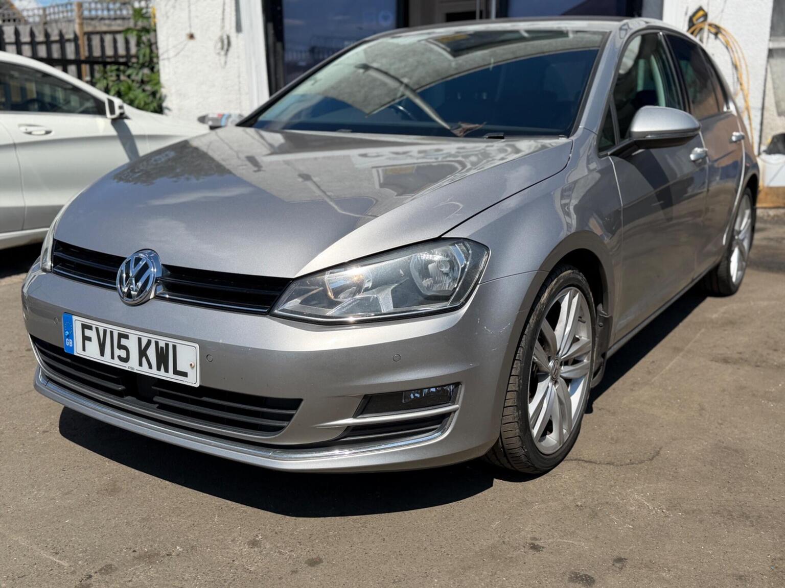 2015 Volkswagen GOLF 1.4 TSI BlueMotion Tech ACT GT DSG Euro 6 (s/s) 5dr, exterior view 3