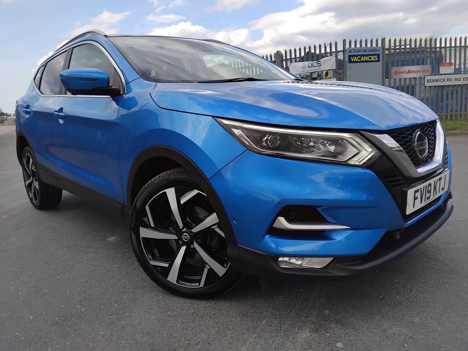 2019 Nissan QASHQAI 1.5 dCi Tekna for sale, exterior front view