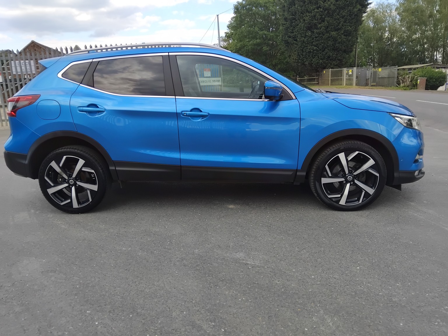 2019 Nissan QASHQAI 1.5 dCi Tekna, exterior view 4