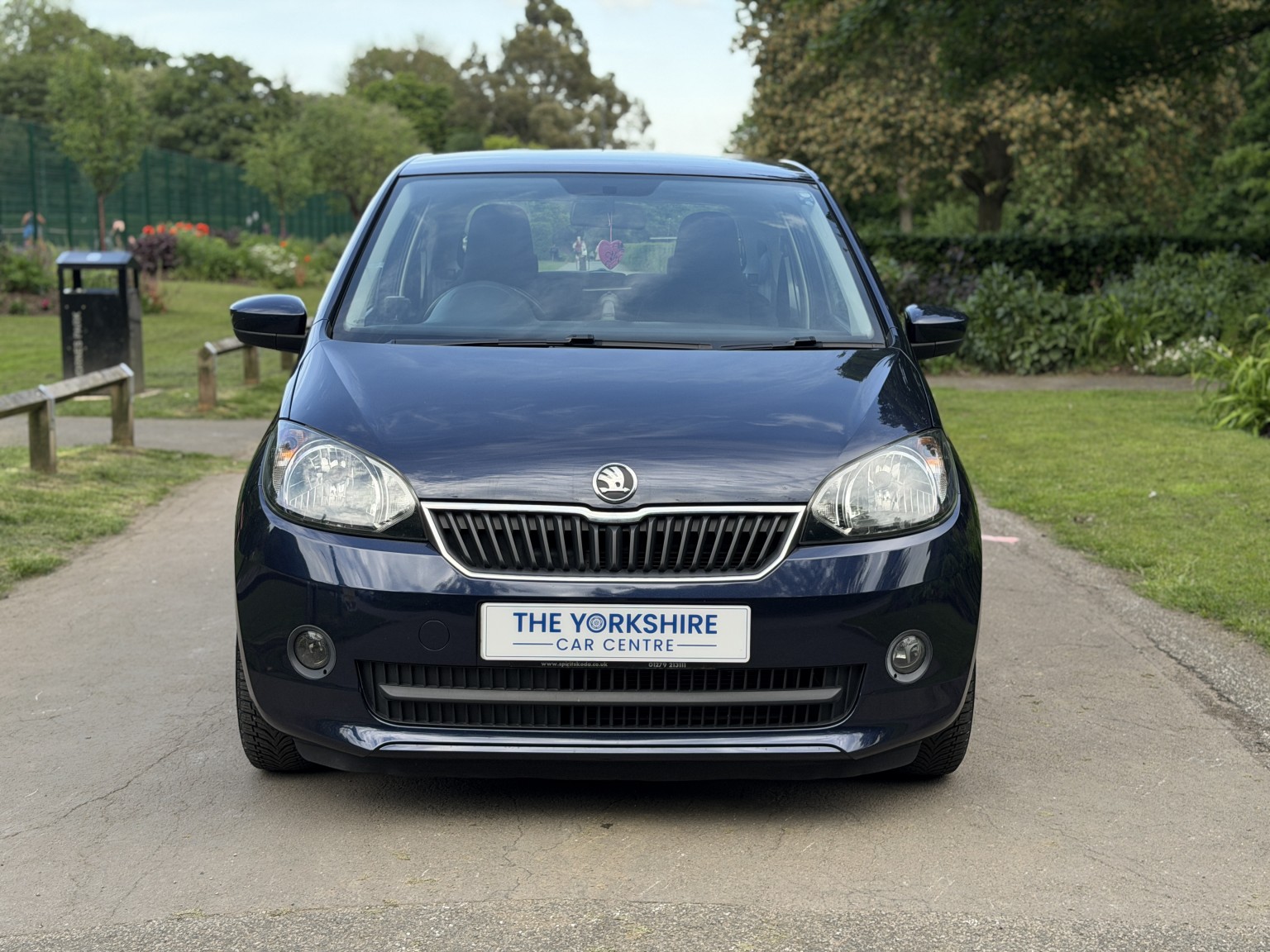 2014 Skoda CITIGO 1.0 MPI GreenTech Elegance, exterior view 2