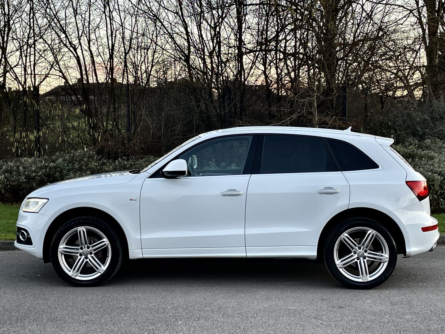 2015 Audi Q5 2.0 TDI S line Plus, exterior view 4