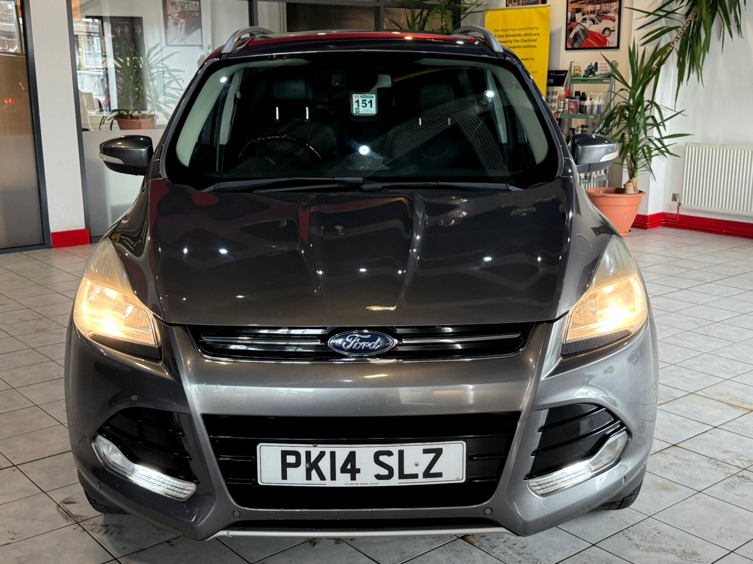 2014 Ford KUGA 2.0 TDCi Titanium, exterior view 3