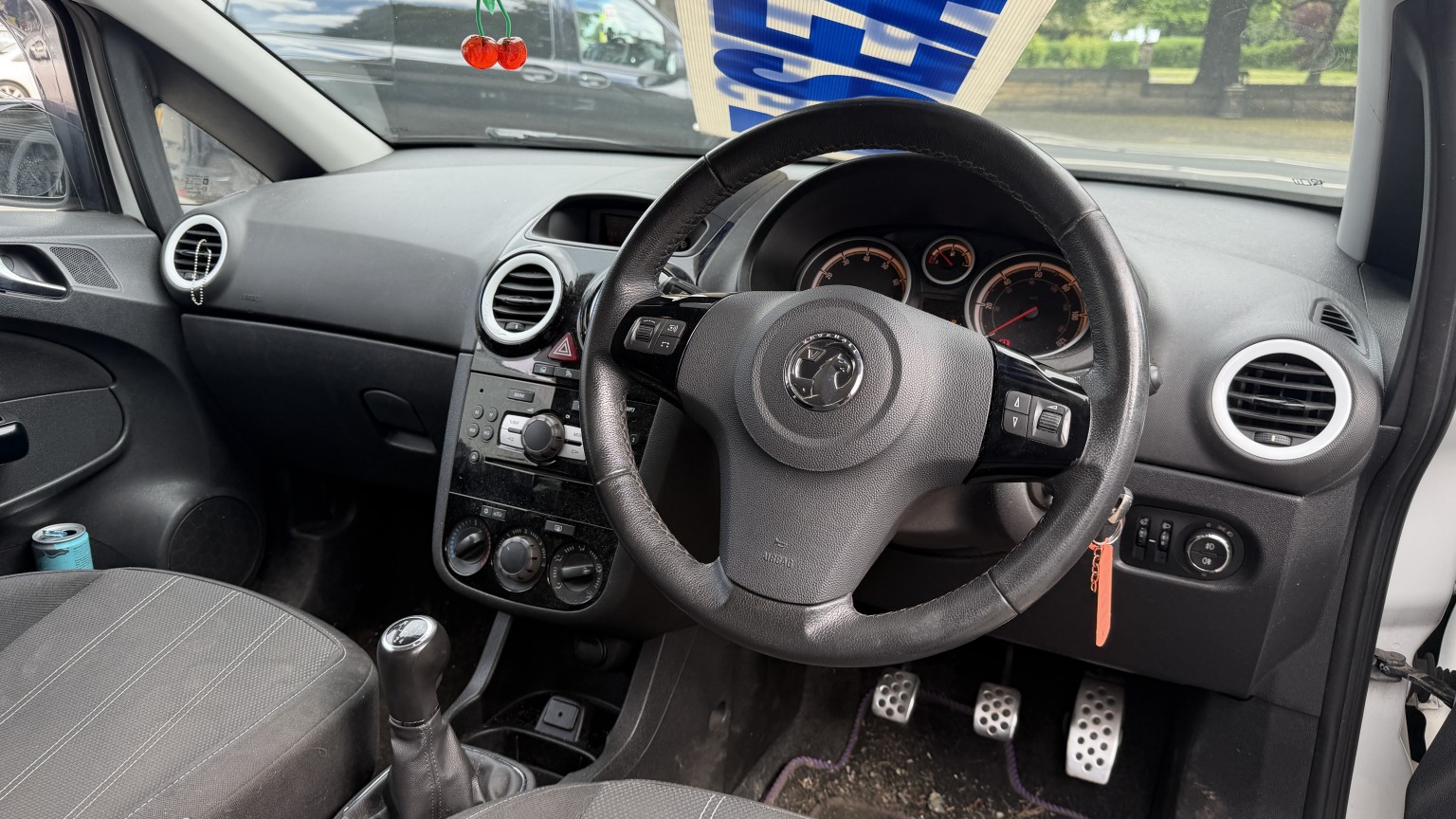 2012 Vauxhall CORSA 1.2 16V Limited Edition White 3dr GREAT VALUE+CRUISE+PRIVACY, exterior view 2