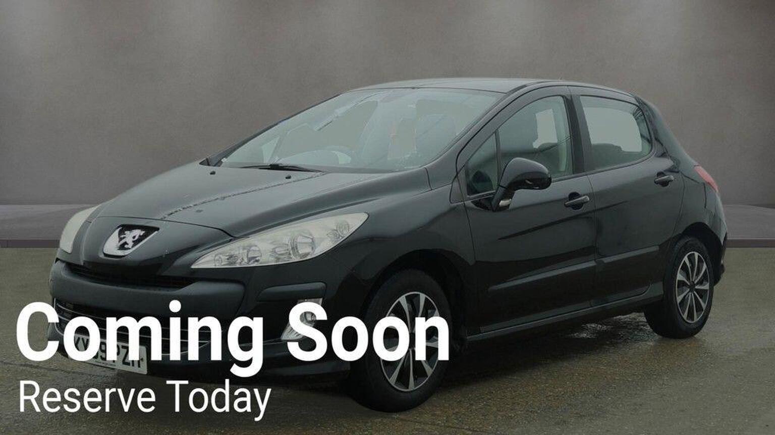 2010 Peugeot 308 1.6 VTi S 5dr, exterior view 3