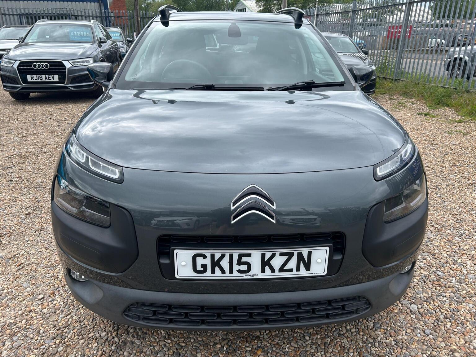 2015 Citroen C4 CACTUS 1.2 PureTech Flair Euro 6 5dr (Euro 6), exterior view 2