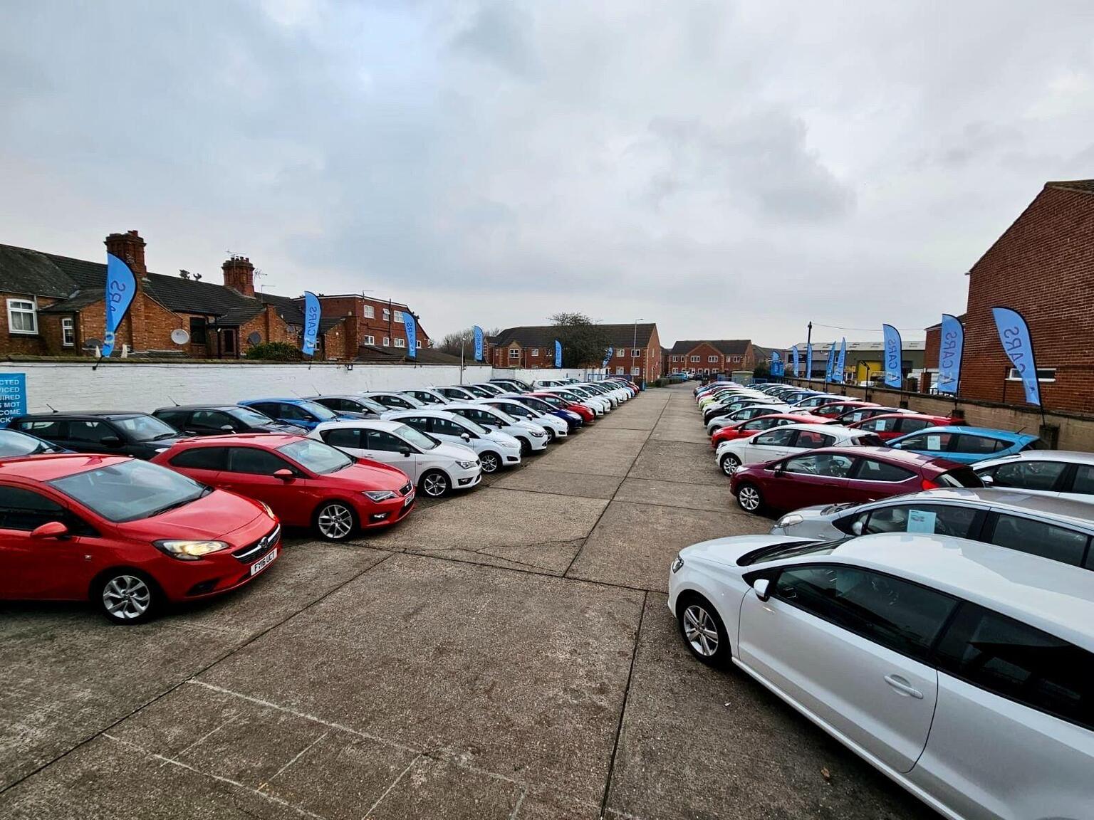 2017 Vauxhall CORSA 1.4i ecoFLEX SE Euro 6 5dr, exterior view 3