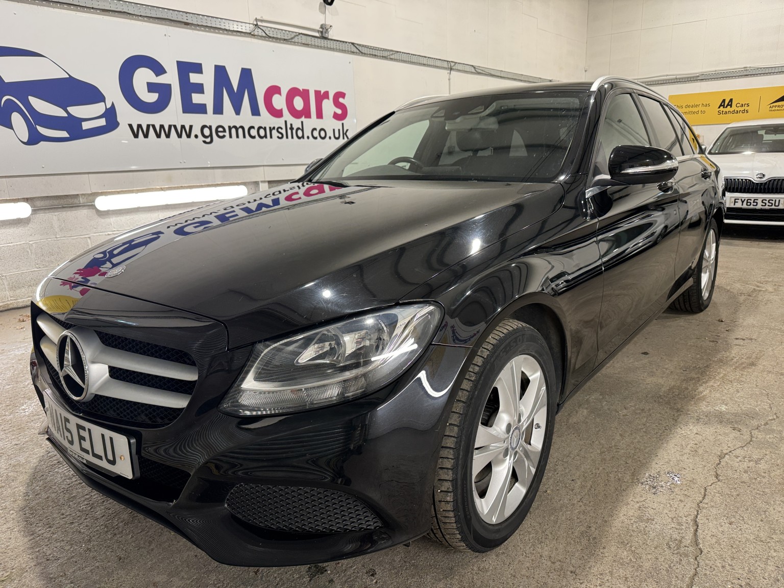 2015 Mercedes-Benz C CLASS 2.1 C220 BlueTEC SE for sale, exterior front view
