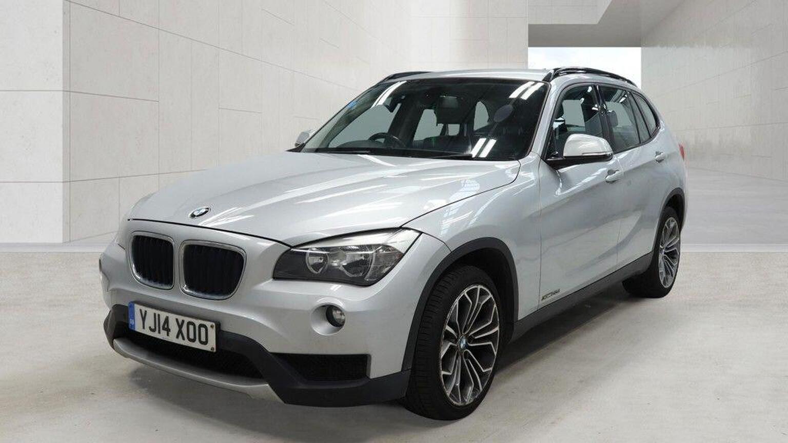 2014 BMW X1 2.0 20d SE xDrive Euro 5 (s/s) 5dr, exterior view 2
