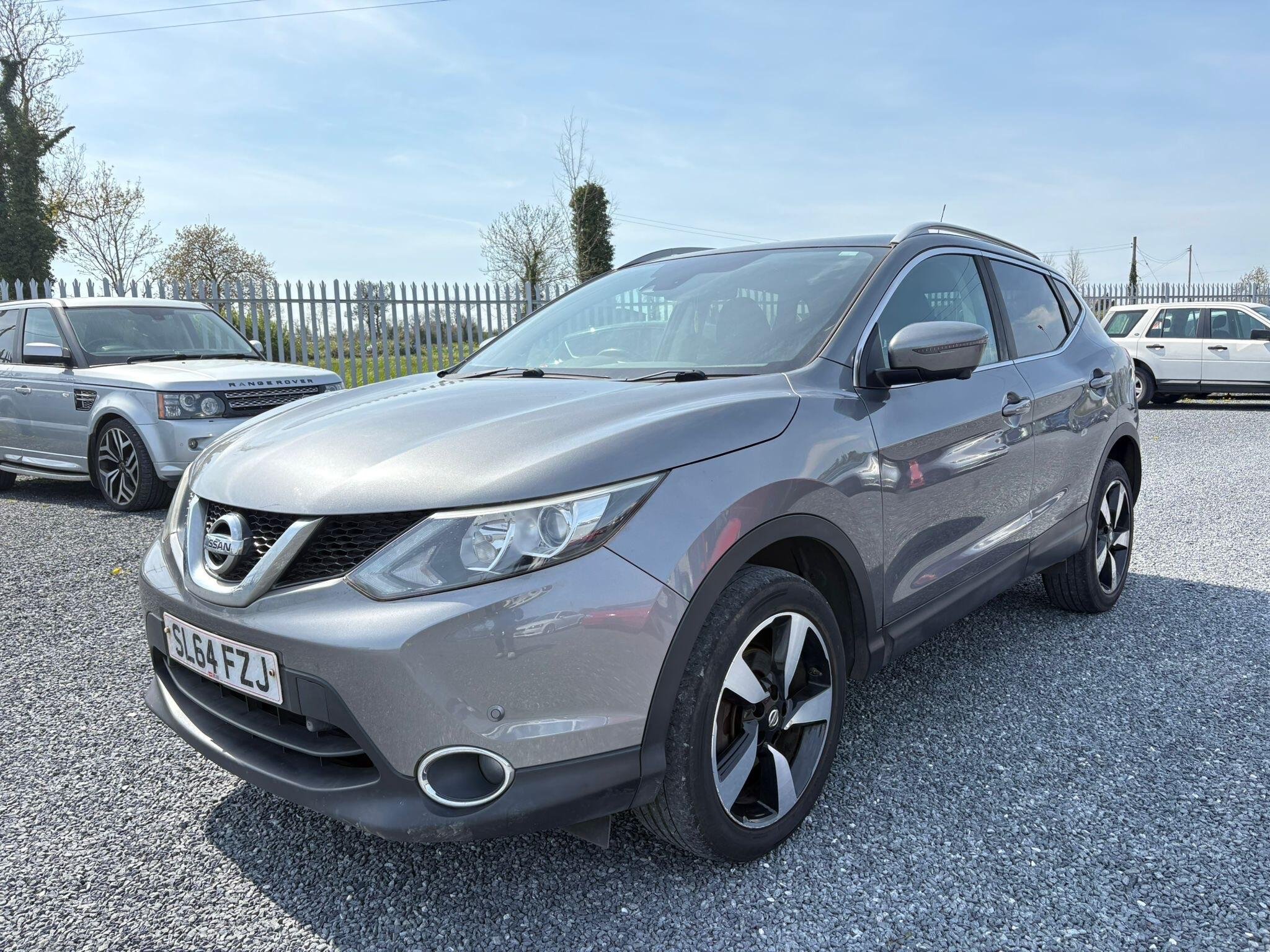 2014 Nissan Qashqai 1.2 DIG-T n-tecplus 2WD Euro 5 (s/s) 5dr