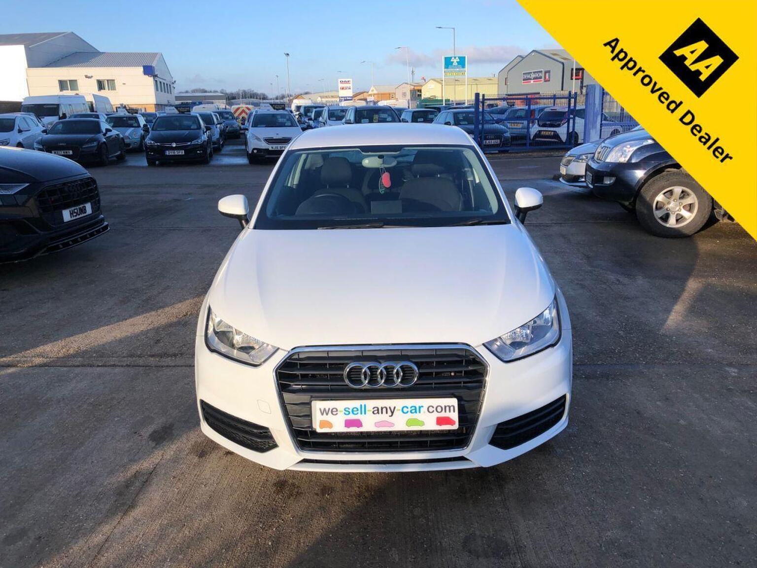 2015 Audi A1 1.6 TDI SE Euro 6 (s/s) 3dr, exterior view 3
