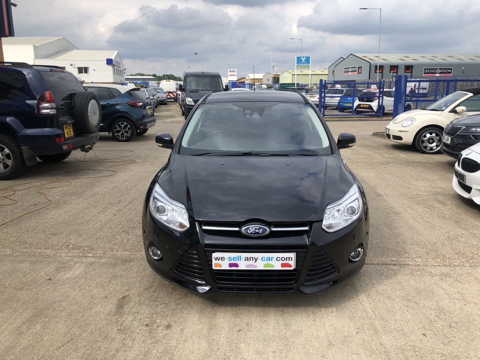 2011 Ford FOCUS 2.0 TDCi Titanium X, exterior view 2